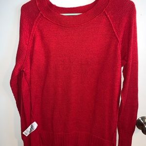 Red gap sweater